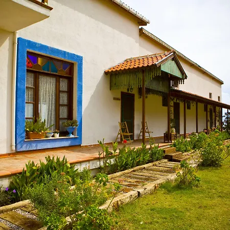 Mavi Keci فندق 3*