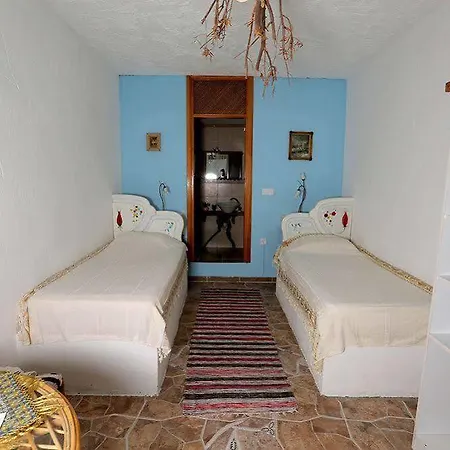 Mavi Keci Mordogan